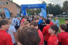 1.-Wanner-Charity-Business-Run-2025-BAYERISCHE-LAUFZEITUNG-27