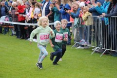 2025-09-Holzlandlauf-Reischach-BAYERISCHE-LAUFZEITUNG-74
