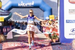 Kärnten Läuft 2026 - Halbmarathon Zieleinlauf Beste Österreicherin Julia Mayer August 2026