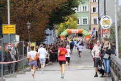 2024-10-Brueckenlauf-Burghausen-BAYERISCHE-LAUFZEITUNG-137