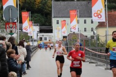 2024-10-Brueckenlauf-Burghausen-BAYERISCHE-LAUFZEITUNG-139