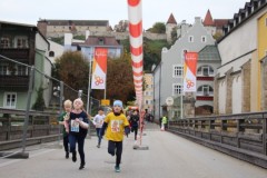 2024-10-Brueckenlauf-Burghausen-BAYERISCHE-LAUFZEITUNG-23