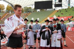 Generali-Muenchen-Marathon-2022-BAYERISCHE-LAUFZEITUNG-100