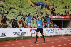 Generali-Muenchen-Marathon-2022-BAYERISCHE-LAUFZEITUNG-129
