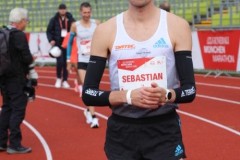 Generali-Muenchen-Marathon-2022-BAYERISCHE-LAUFZEITUNG-15