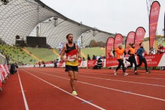 Generali-Muenchen-Marathon-2022-BAYERISCHE-LAUFZEITUNG-163