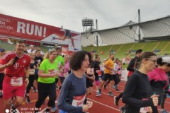 Generali-Muenchen-Marathon-2022-BAYERISCHE-LAUFZEITUNG-216