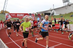 Generali-Muenchen-Marathon-2022-BAYERISCHE-LAUFZEITUNG-29