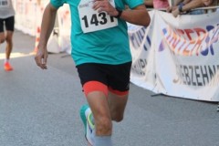 Halbmarathon-Altoetting-2025-BAYERISCHE-LAUFZEITUNG-107