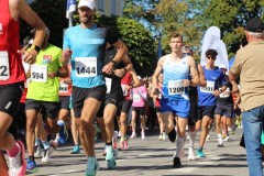 Halbmarathon-Altoetting-2025-BAYERISCHE-LAUFZEITUNG-13