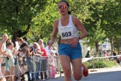 Halbmarathon-Altoetting-2025-BAYERISCHE-LAUFZEITUNG-131