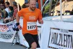 Halbmarathon-Altoetting-2025-BAYERISCHE-LAUFZEITUNG-147