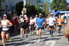 Halbmarathon-Altoetting-2025-BAYERISCHE-LAUFZEITUNG-17