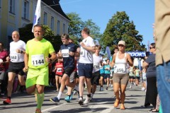 Halbmarathon-Altoetting-2025-BAYERISCHE-LAUFZEITUNG-19