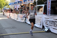 Halbmarathon-Altoetting-2025-BAYERISCHE-LAUFZEITUNG-63