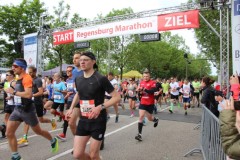 Regensburg-Marathon-2022-©Bayerische-Laufzeitung-23