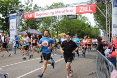 Regensburg-Marathon-2022-©Bayerische-Laufzeitung-26