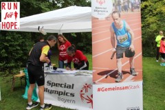 RUNforHOPE-Muenchen-2025-BAYERISCHE-LAUFZEITUNG-4