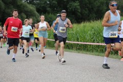 Schlosslauf-Schwindegg-2026-BAYERISCHE-LAUFZEITUNG-16